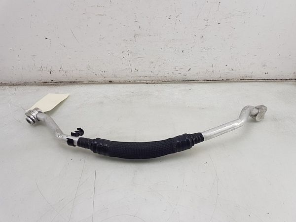 Aircondition rør /slange PORSCHE TAYCAN (Y1A)
