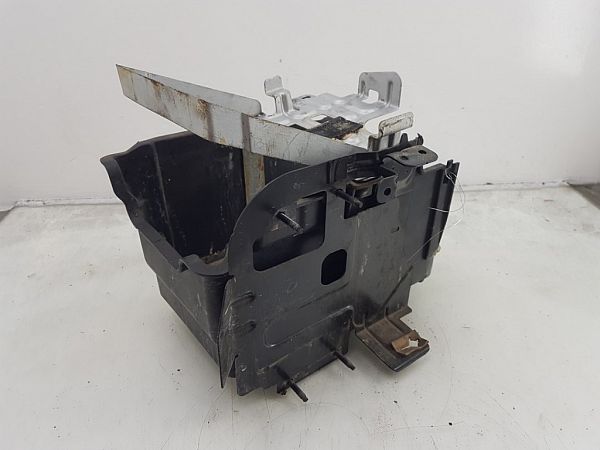 Accubak FORD FIESTA VI (CB1, CCN)