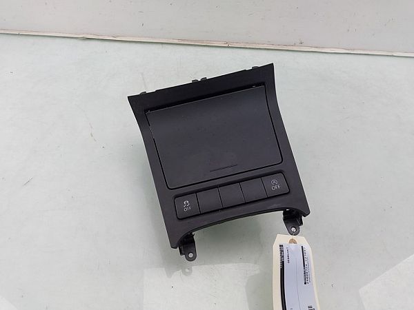 Handskerum VW GOLF VI Convertible (517)