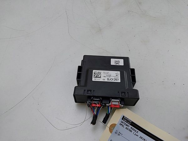 Elektronisches Modul OPEL ASTRA K Sports Tourer (B16)