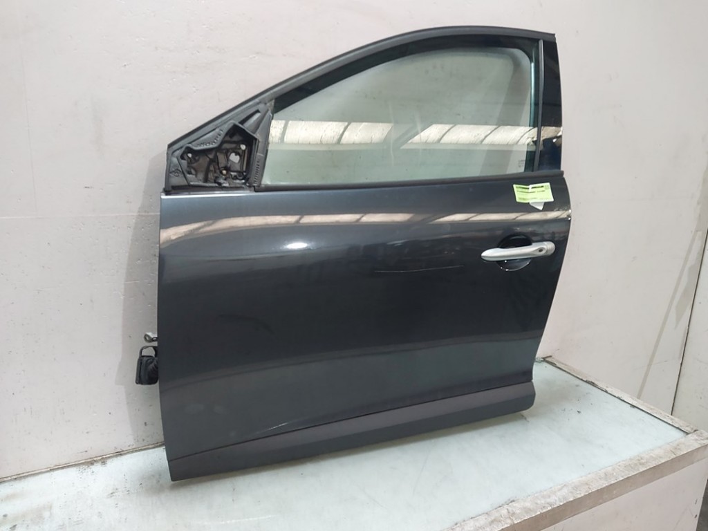 Renault MEGANE III Grandtour (KZ0/1) Door 801015772R, 801016815R