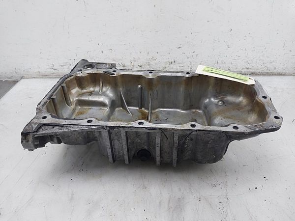 Oil pan