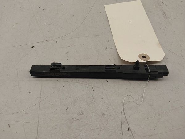 Antena PEUGEOT 2008 II (UD_, US_, UY_, UJ_, UR_, UC_)