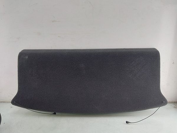 Parcel shelf