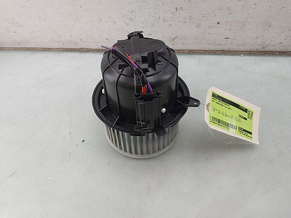 98-182-708-80: Heater Vent Flap Control Motor, Heater fan, Engine