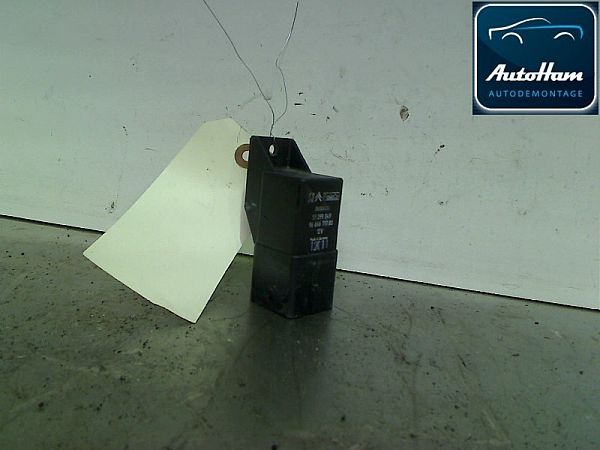 Relæ -12 - 24 v VOLVO S40 II (544)