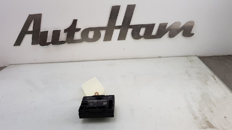 Central locking control unit AUDI A4 B8 (8K2)