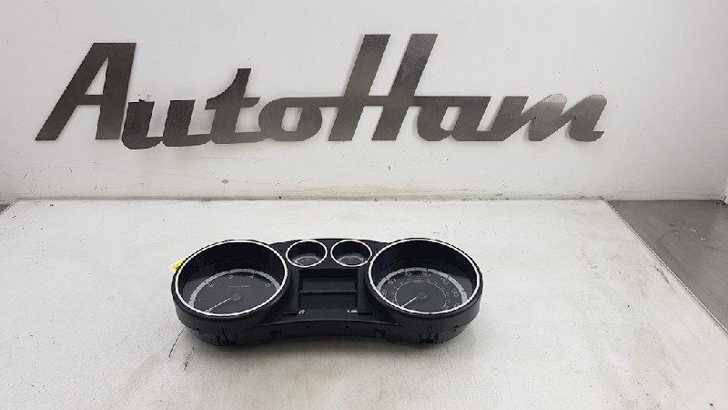 Instrumentbræt PEUGEOT 308 I (4A_, 4C_)