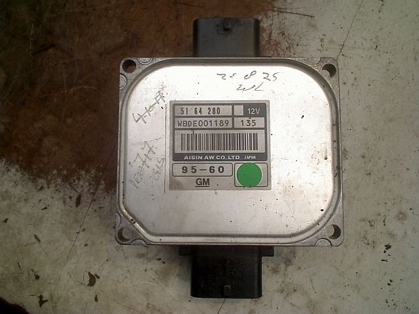 Gearbox valve body