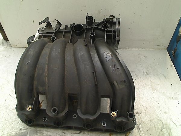 Ansaugkrümmer BMW 1 (E87)