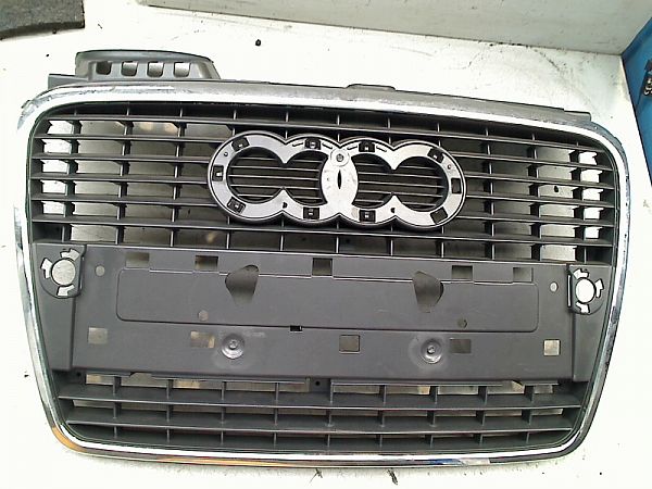 Kühlergrill AUDI A4 B7 (8EC)