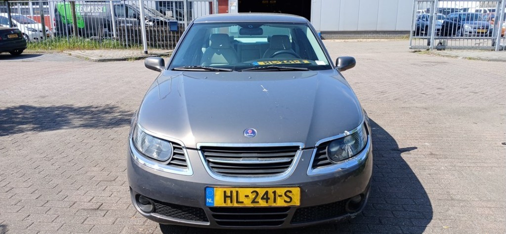 Hinterachse kpl. SAAB 9-5 (YS3E)