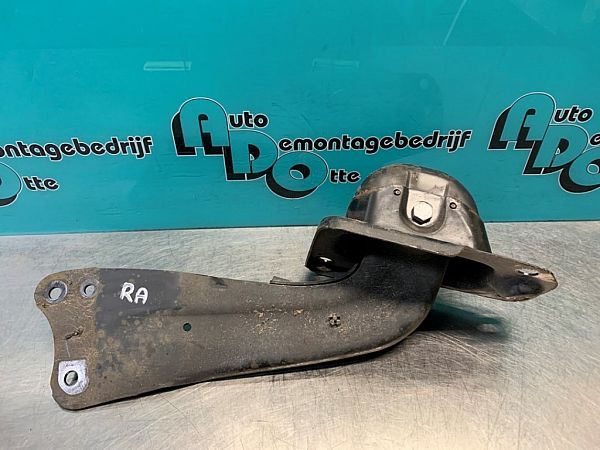 Upper control arm