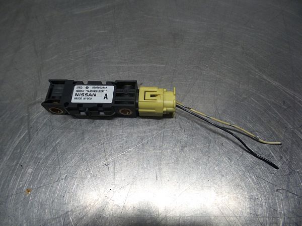 Airbag deployment crash sensor