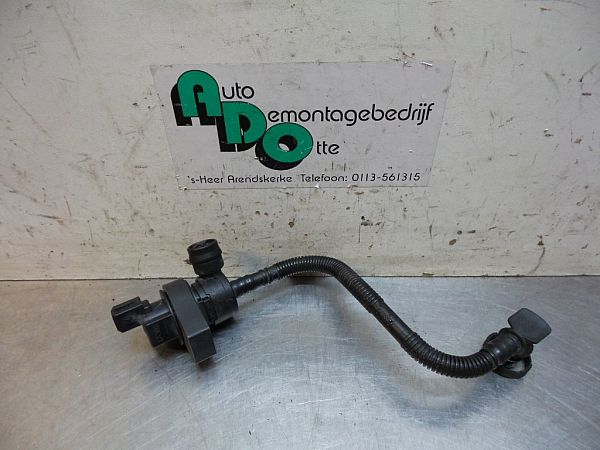 Fuel tank valve