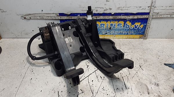 Pedal assembly