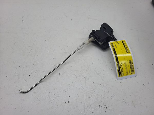 Tailgate boot lock motor