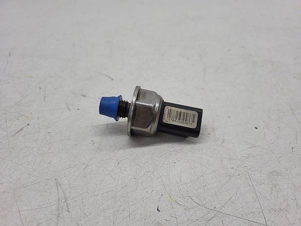 Fuel pressure sensor