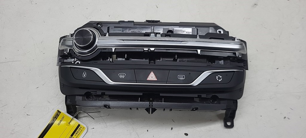 Central console control unit