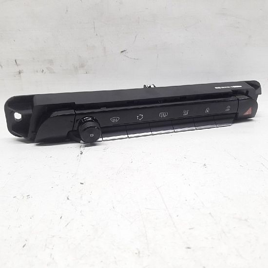 Engine mount vacuum valve