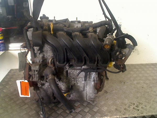 Moteur TOYOTA YARIS VERSO / FUN CARGO (_P2_)
