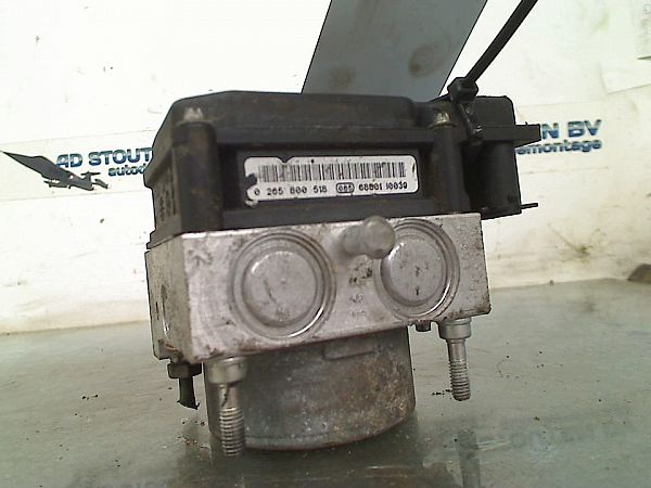 ABS - pump NISSAN NOTE (E11, NE11)