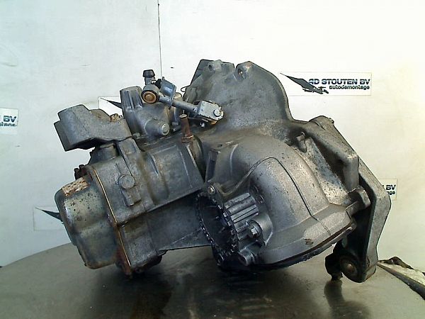 Schaltgetriebe OPEL CORSA D (S07)