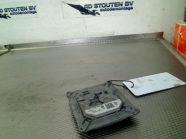 Xenon / LED relay PEUGEOT 308 II (LB_, LP_, LW_, LH_, L3_)