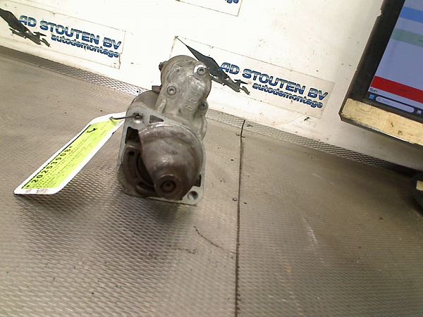 Starter HYUNDAI i30 Estate (FD)