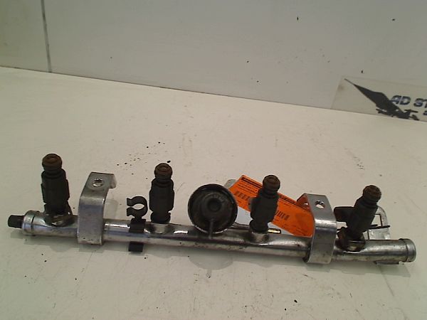 Rampe haute pression / tuyau de buse d'injection MINI MINI (R50, R53)