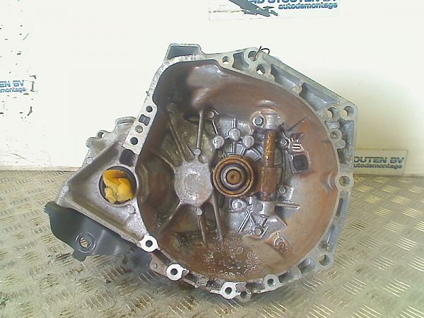 Schaltgetriebe TOYOTA AYGO (_B4_)