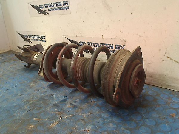 Federbein vorn NISSAN NV200 / EVALIA Bus