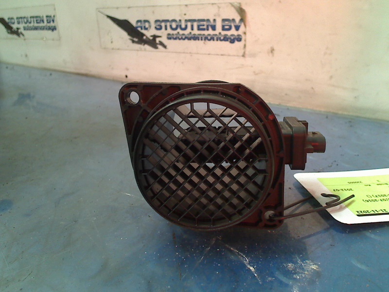 Medidor / sensor de massa de ar Volkswagen Polo de 2009 a 2014 BOSCH 0281006132 03P906461 241801