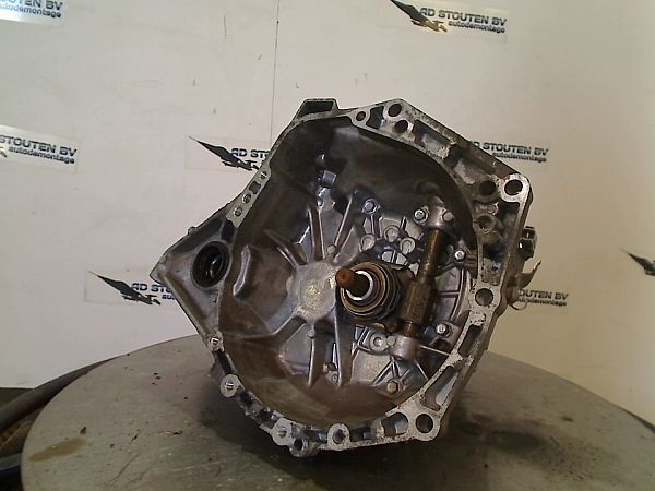 Schaltgetriebe TOYOTA AYGO (_B4_)