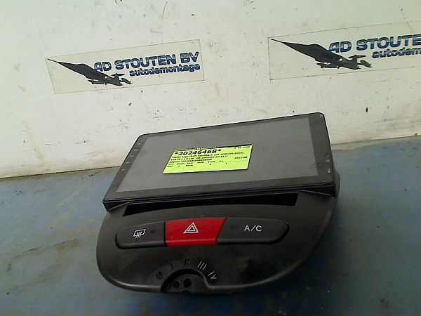 Gps/navigationsdele TOYOTA AYGO (_B1_)