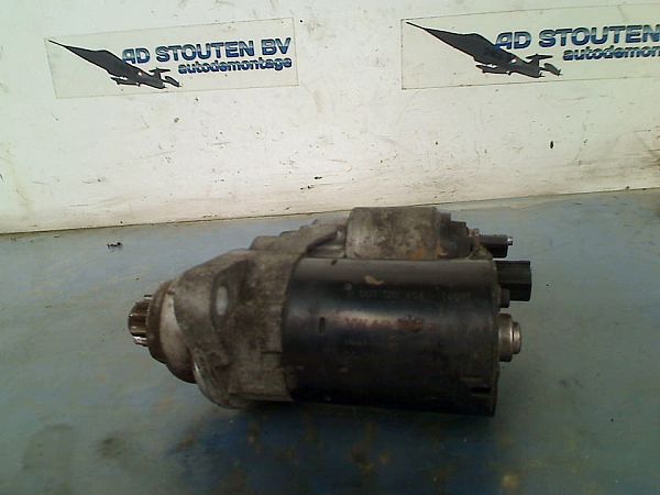 Starter SEAT LEON (1P1)