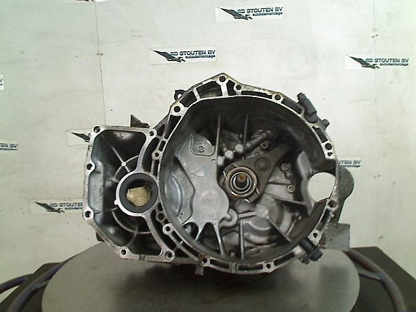 Schaltgetriebe NISSAN X-TRAIL I (T30)