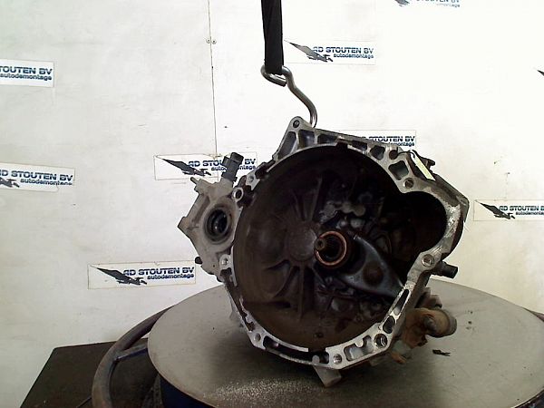 Schaltgetriebe KIA VENGA (YN)