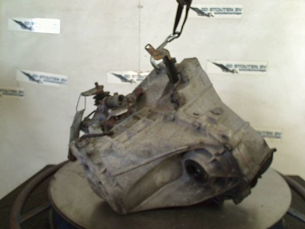 Schaltgetriebe PEUGEOT 107 (PM_, PN_)