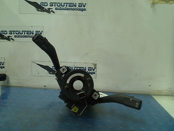 Combination switch (wiper/turn signal)