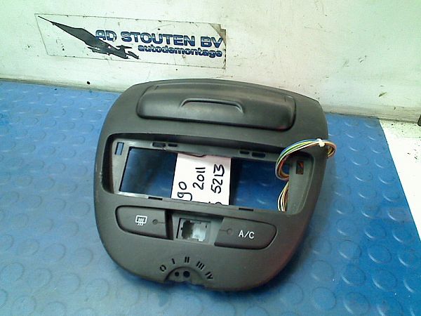 Gps/navigationsdele TOYOTA AYGO (_B1_)