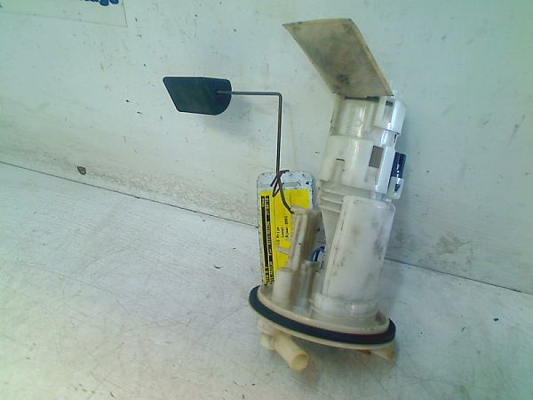 brandstofpomp DAIHATSU CUORE Mk VI (L7_)