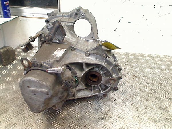 Schaltgetriebe DAIHATSU CHARADE VI (L251, L250_, L260_)