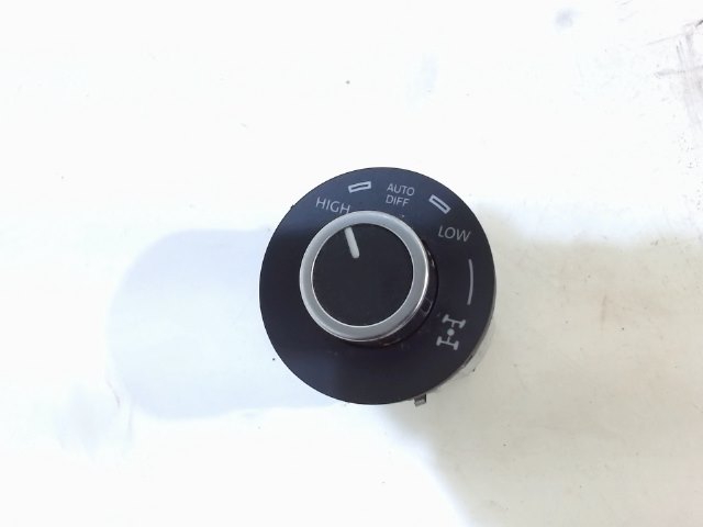 Suspension ride height switch