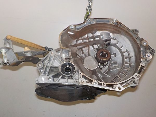 Schaltgetriebe OPEL CORSA D (S07)