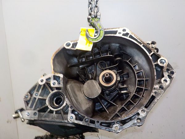 Schaltgetriebe OPEL CORSA D (S07)