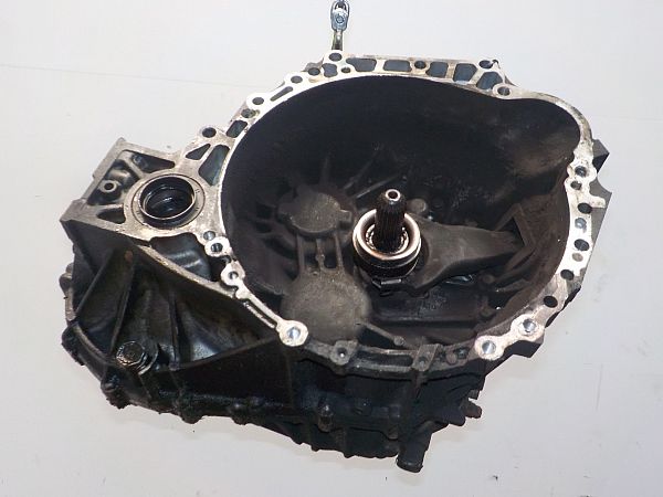 Schaltgetriebe TOYOTA VERSO (_R2_)