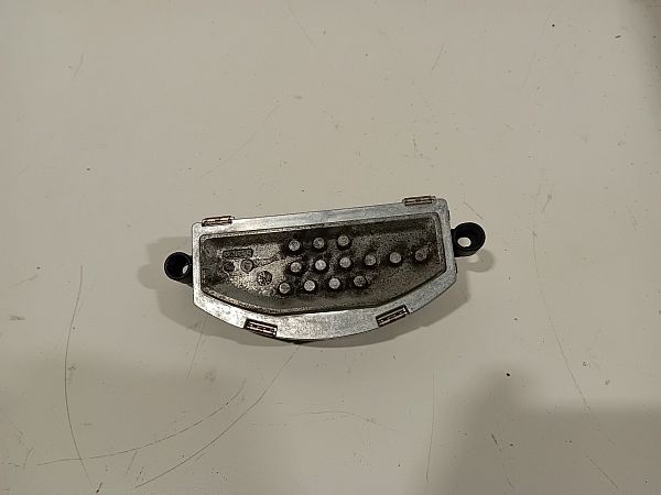 Heater blower motor resistor