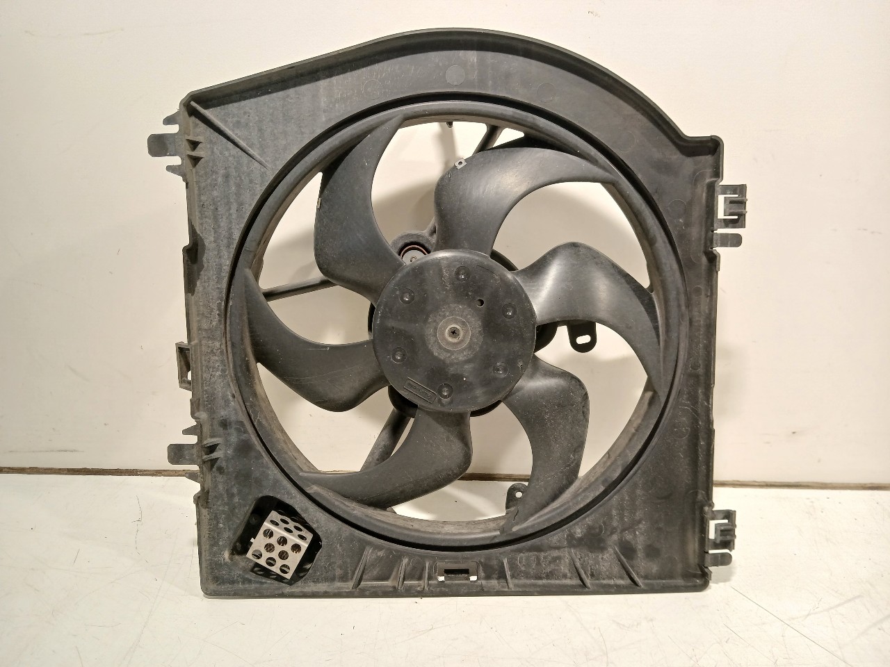 Motor zur Wärmeregulierung RENAULT WIND (E4M_)