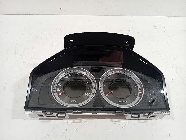 Instrument cluster VOLVO V60 I (155)